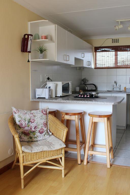 Smithland Guest Apartments Cape Town Bellville Exterior foto