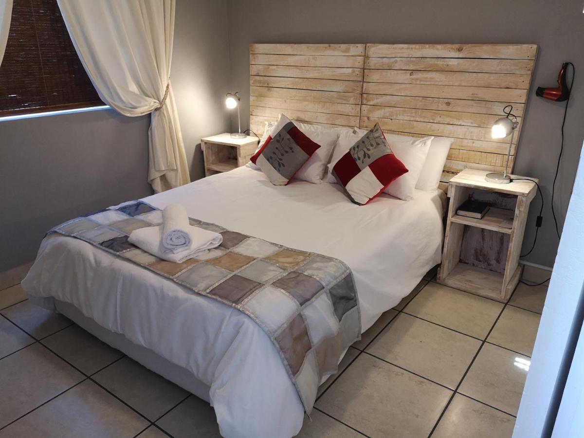 Smithland Guest Apartments Cape Town Bellville Exterior foto